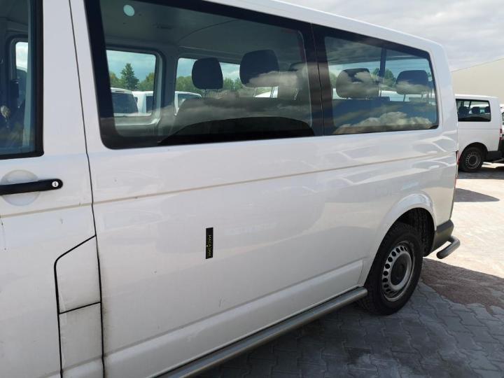 Photo 17 VIN: WV2ZZZ7HZCH141096 - VOLKSWAGEN TRANSPORTER KOMBI 