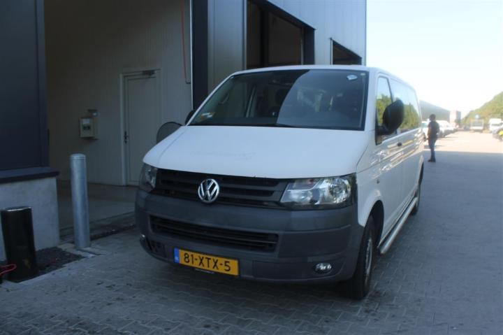 Photo 1 VIN: WV2ZZZ7HZDH022749 - VOLKSWAGEN TRANSPORTER KOMBI 