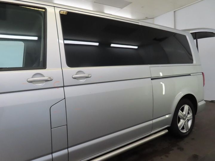 Photo 19 VIN: WV2ZZZ7HZDH055067 - VOLKSWAGEN MULTIVAN 