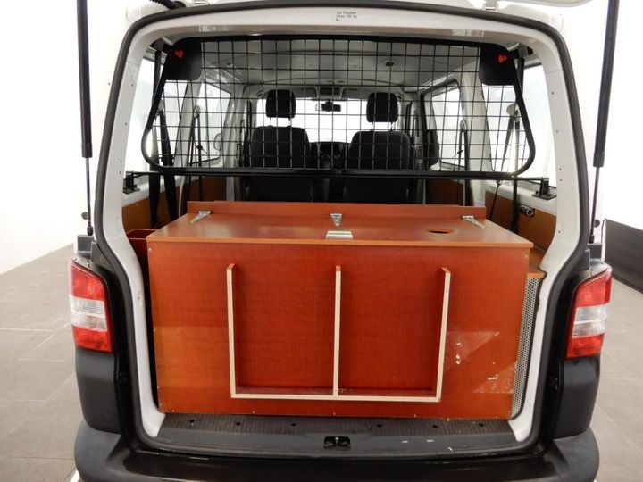 Photo 9 VIN: WV2ZZZ7HZFH010823 - VOLKSWAGEN TRANSPORTER 