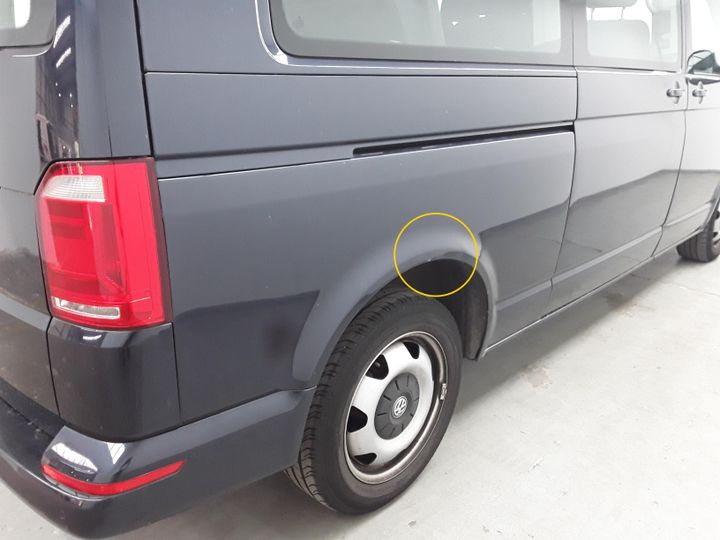 Photo 32 VIN: WV2ZZZ7HZHH068185 - VOLKSWAGEN CARAVELLE DSG LANG 