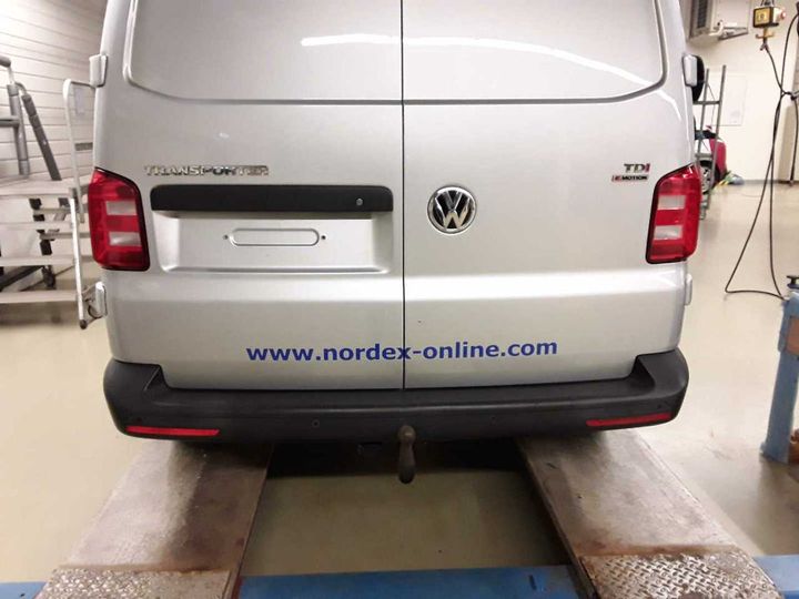 Photo 33 VIN: WV2ZZZ7HZHH103166 - VOLKSWAGEN TRANSPORTER T6 