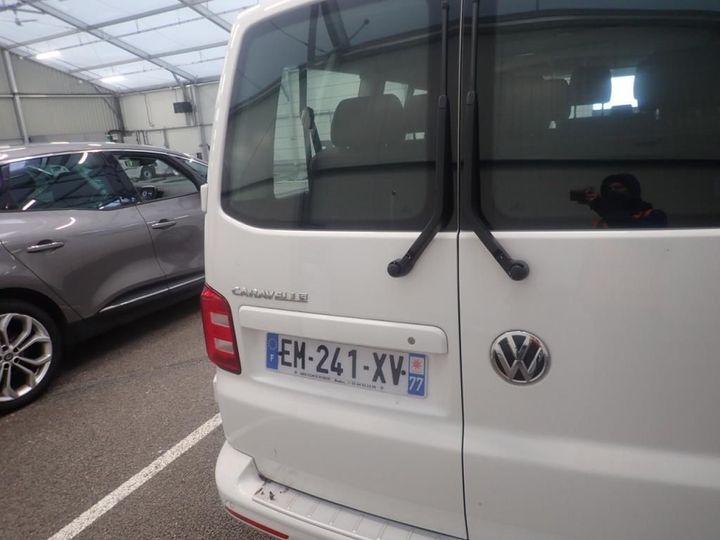 Photo 28 VIN: WV2ZZZ7HZHH160955 - VOLKSWAGEN CARAVELLE 