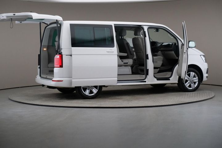 Photo 11 VIN: WV2ZZZ7HZJH002494 - VOLKSWAGEN MULTIVAN 