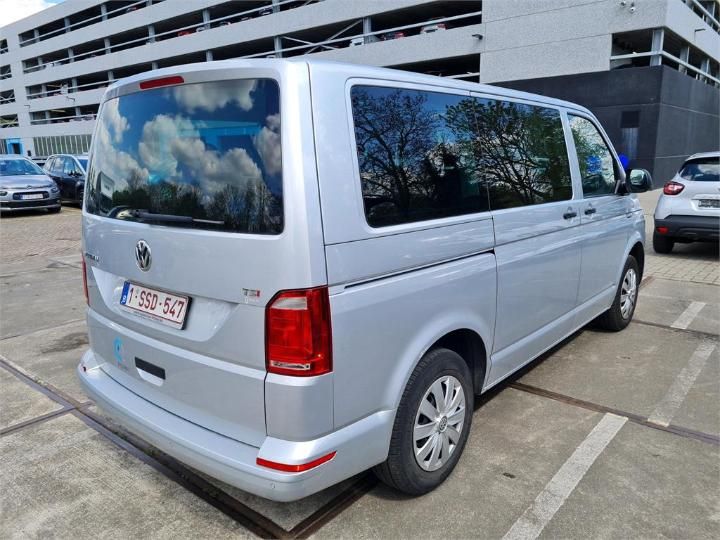 Photo 2 VIN: WV2ZZZ7HZJH014328 - VOLKSWAGEN MULTIVAN 