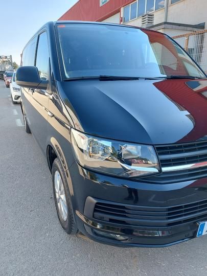 Photo 9 VIN: WV2ZZZ7HZJH035773 - VOLKSWAGEN CARAVELLE VAN 