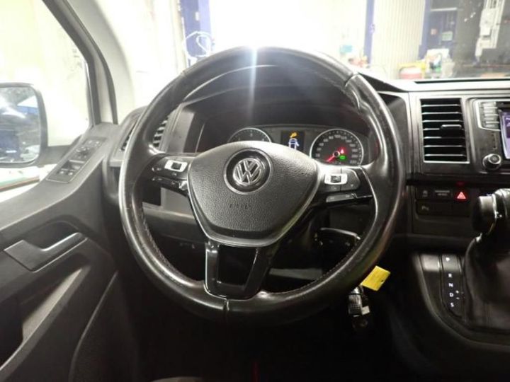 Photo 11 VIN: WV2ZZZ7HZJH038327 - VOLKSWAGEN CARAVELLE 