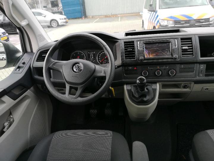 Photo 6 VIN: WV2ZZZ7HZJH070929 - VOLKSWAGEN TRANSPORTER 