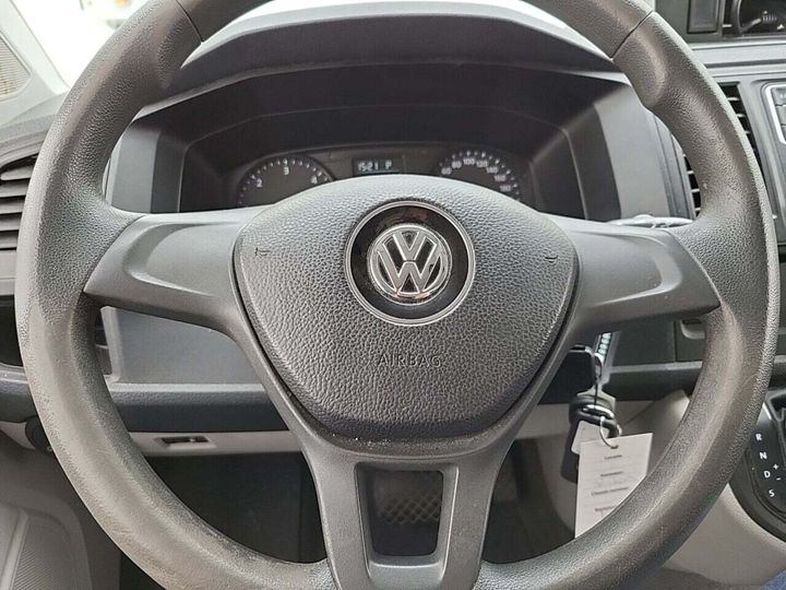 Photo 14 VIN: WV2ZZZ7HZJH089683 - VW TRANSPORTER 