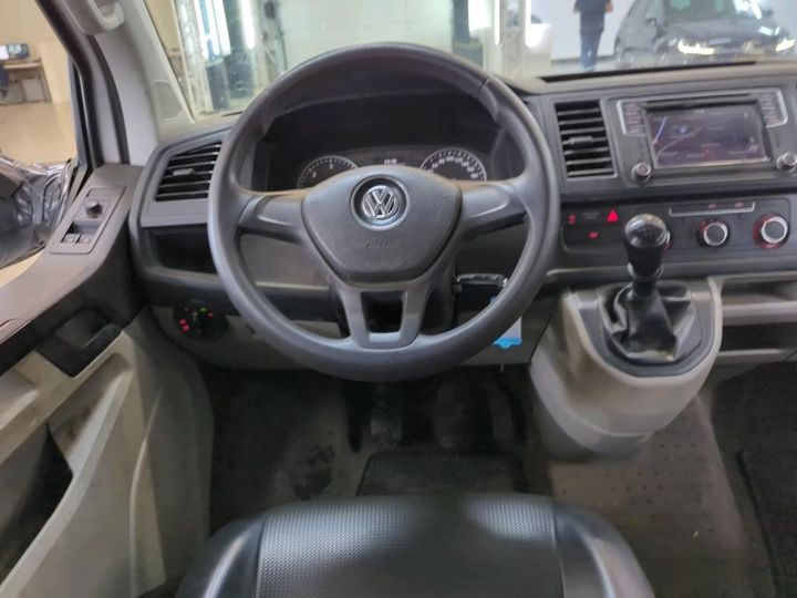 Photo 5 VIN: WV2ZZZ7HZJH106636 - VW TRANSPORTER 