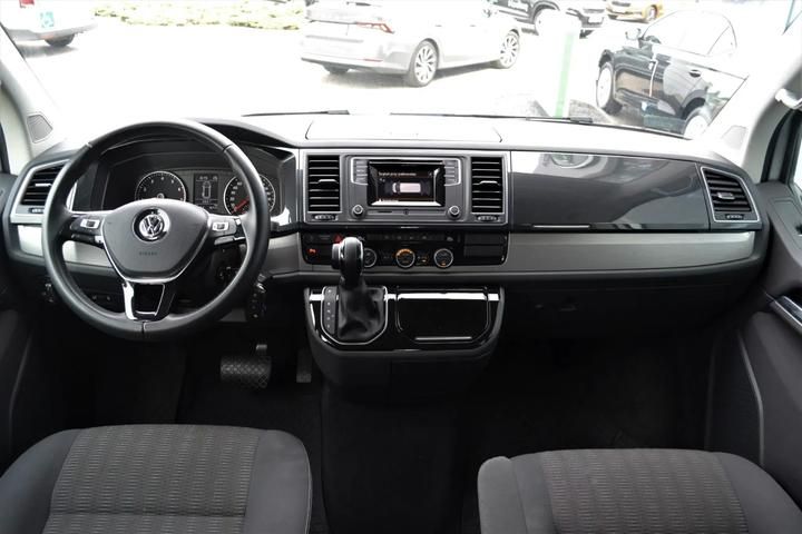 Photo 14 VIN: WV2ZZZ7HZJH178881 - VW MULTIVAN 