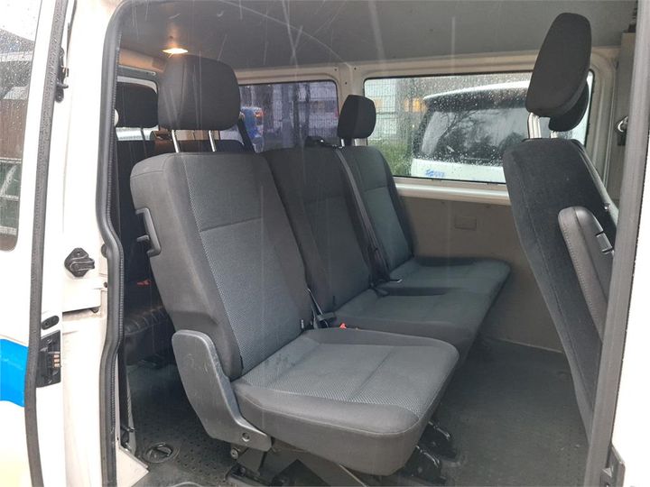 Photo 8 VIN: WV2ZZZ7HZKX016893 - VOLKSWAGEN TRANSPORTER KOMBI 