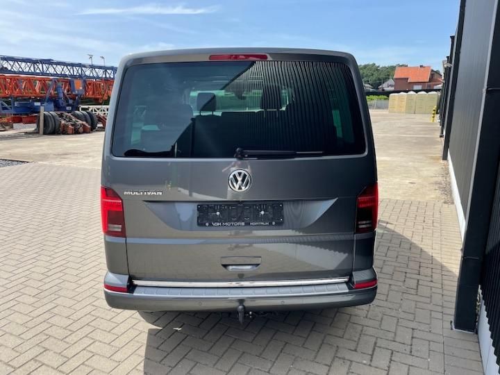 Photo 6 VIN: WV2ZZZ7HZLH044330 - VOLKSWAGEN MULTIVAN COMBI 