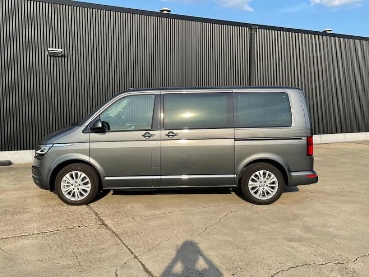 Photo 12 VIN: WV2ZZZ7HZLH060749 - VOLKSWAGEN MULTIVAN COMBI 