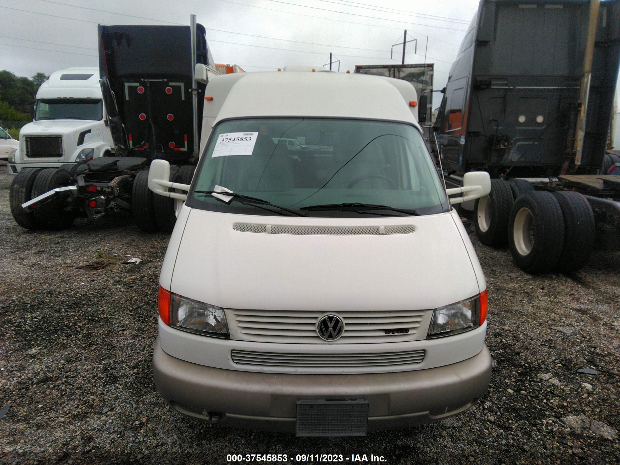 Photo 5 VIN: WV3AH2700XH137964 - VOLKSWAGEN EUROVAN 