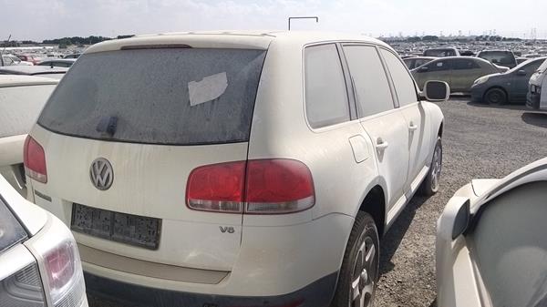 Photo 6 VIN: WVGAE57LX5D039886 - VOLKSWAGEN TOUAREG 