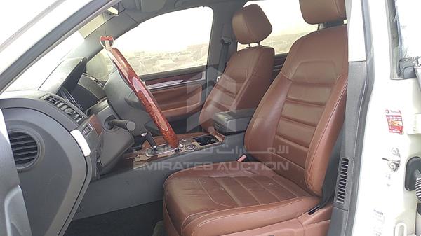 Photo 17 VIN: WVGAL27L48D007038 - VOLKSWAGEN TOUAREG 