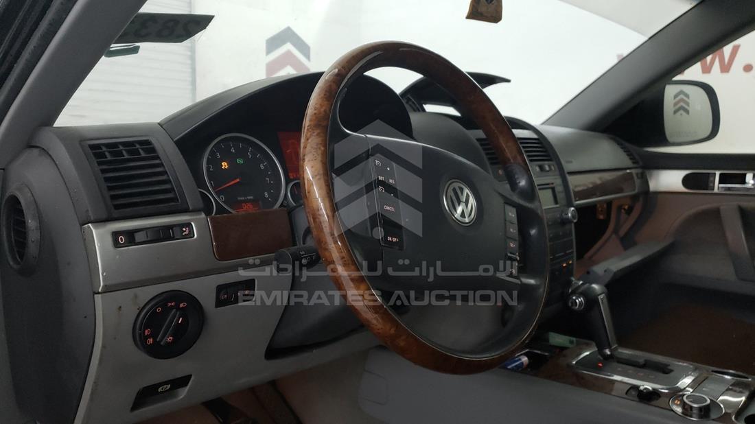 Photo 10 VIN: WVGAL27L98D058292 - VOLKSWAGEN TOUAREG 