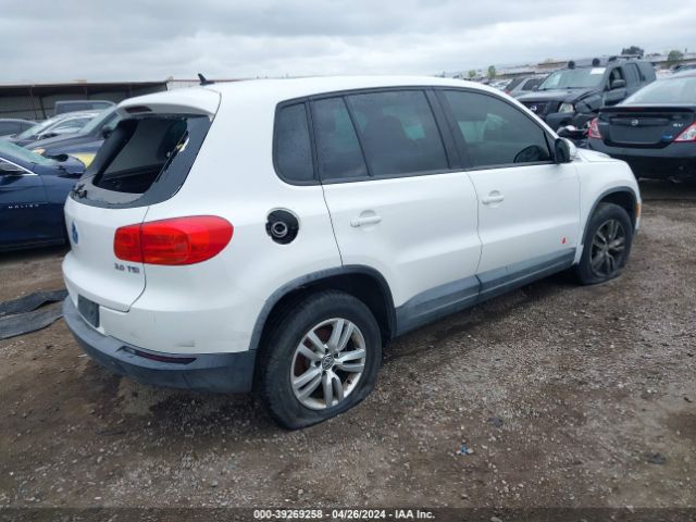 Photo 3 VIN: WVGAV3AX0DW572428 - VOLKSWAGEN TIGUAN 