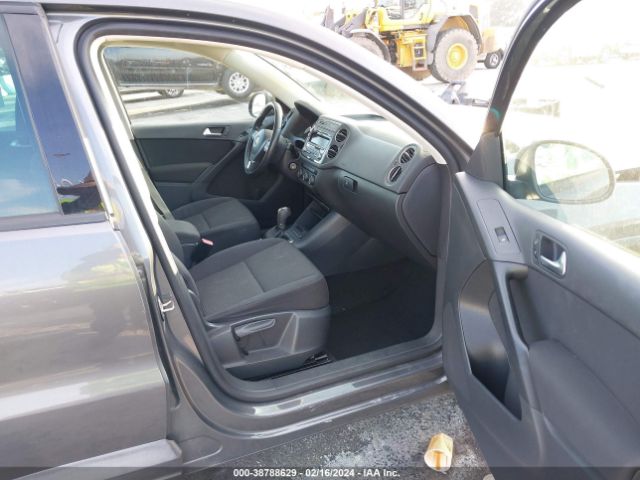 Photo 4 VIN: WVGAV3AX1DW565374 - VOLKSWAGEN TIGUAN 