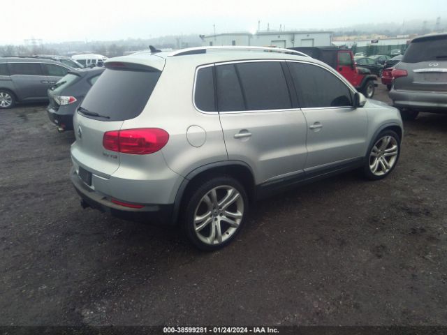 Photo 3 VIN: WVGAV3AX1DW577122 - VOLKSWAGEN TIGUAN 