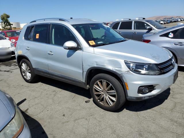 Photo 3 VIN: WVGAV3AX1EW509906 - VOLKSWAGEN TIGUAN S 