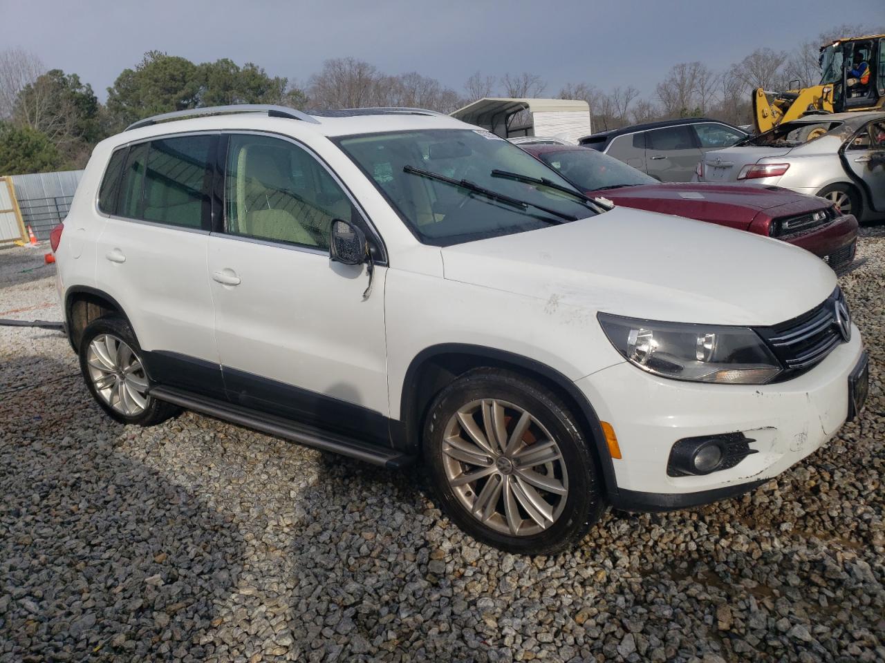 Photo 3 VIN: WVGAV3AX1EW601484 - VOLKSWAGEN TIGUAN 