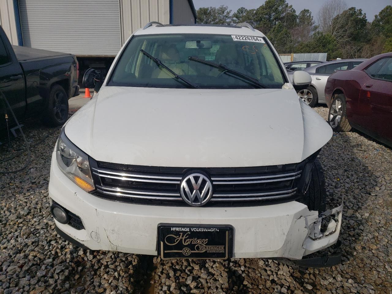 Photo 4 VIN: WVGAV3AX1EW601484 - VOLKSWAGEN TIGUAN 