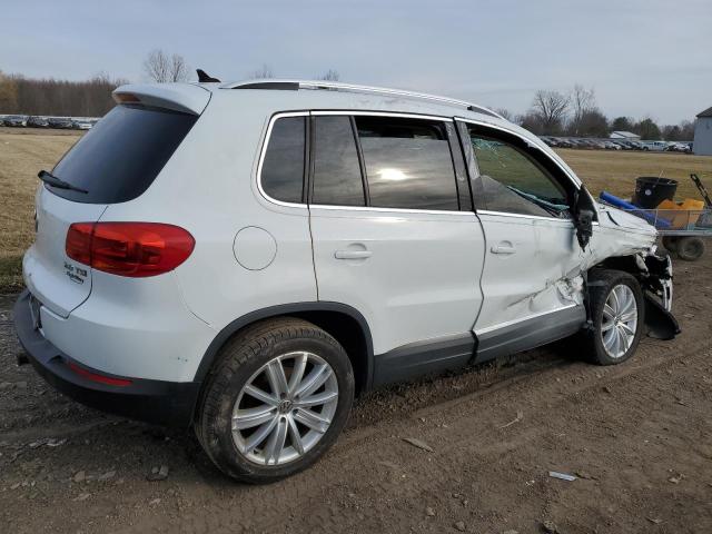 Photo 2 VIN: WVGAV3AX1EW608127 - VOLKSWAGEN TIGUAN S 