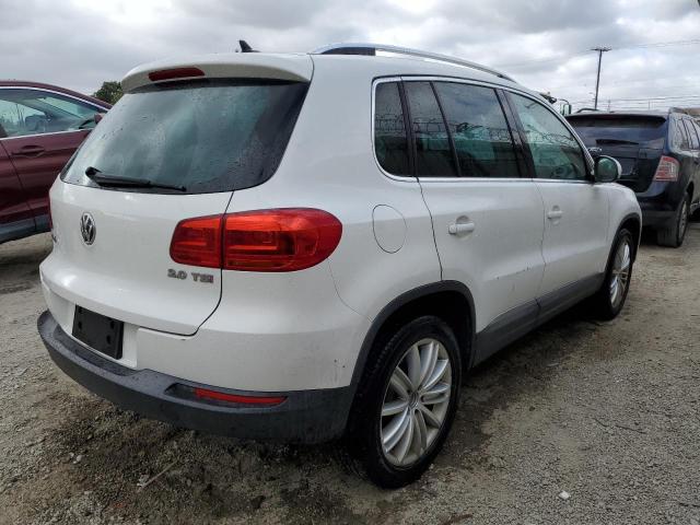 Photo 2 VIN: WVGAV3AX2DW587657 - VOLKSWAGEN TIGUAN S 