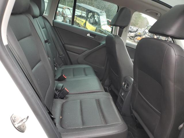 Photo 10 VIN: WVGAV3AX2EW535558 - VOLKSWAGEN TIGUAN 