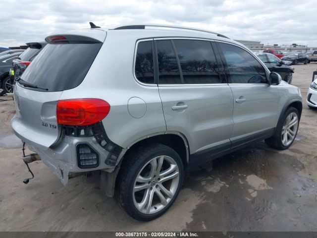 Photo 3 VIN: WVGAV3AX3DW580877 - VOLKSWAGEN TIGUAN 