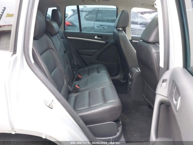 Photo 7 VIN: WVGAV3AX3DW580877 - VOLKSWAGEN TIGUAN 