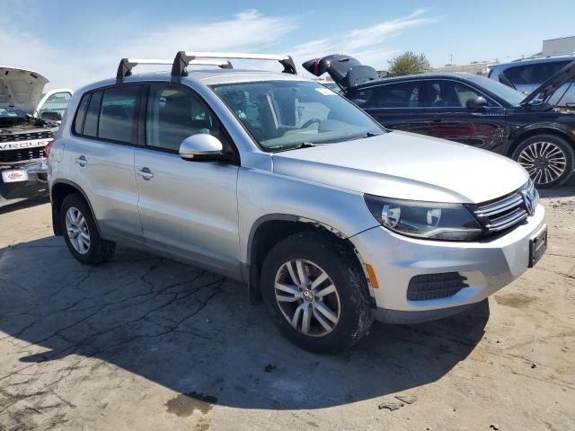 Photo 3 VIN: WVGAV3AX3DW593595 - VOLKSWAGEN TIGUAN S 