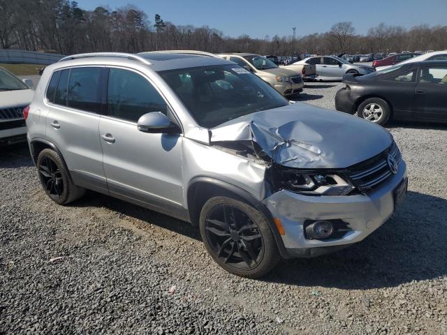 Photo 3 VIN: WVGAV3AX3DW602683 - VOLKSWAGEN TIGUAN 