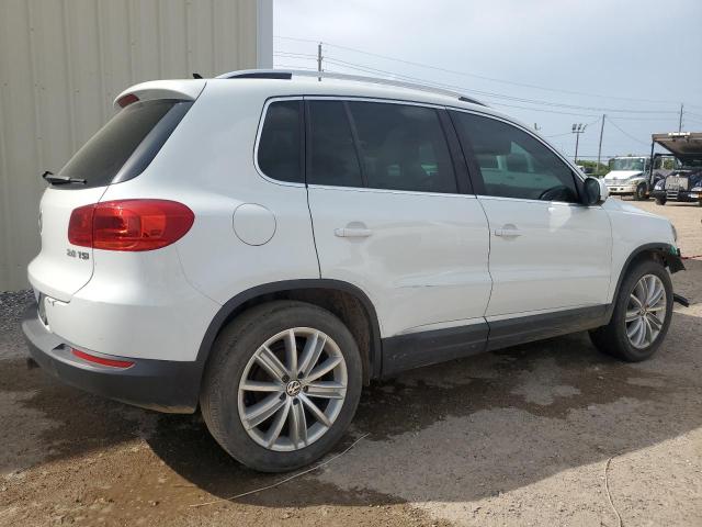 Photo 2 VIN: WVGAV3AX3EW605455 - VOLKSWAGEN TIGUAN S 