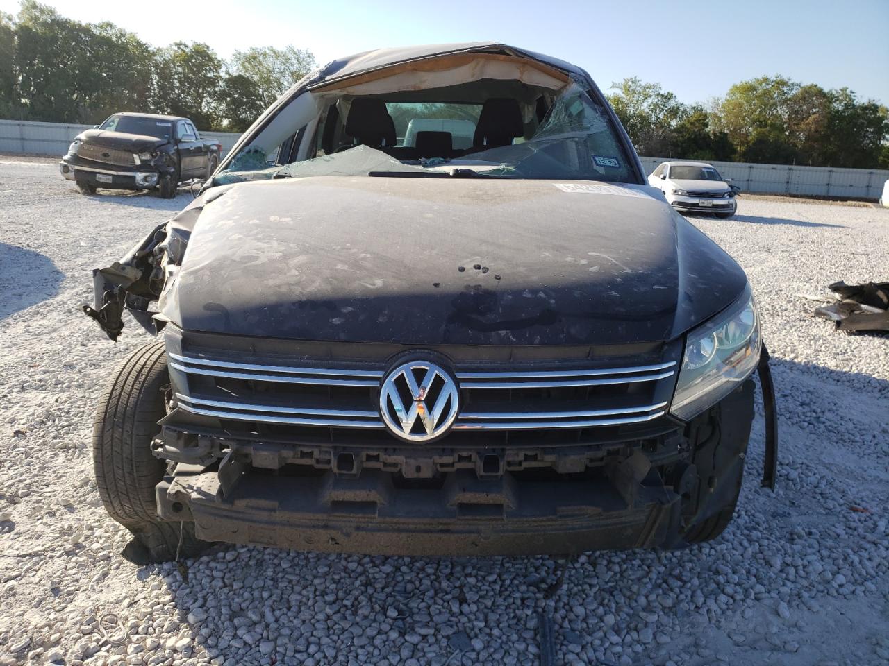 Photo 4 VIN: WVGAV3AX4DW564249 - VOLKSWAGEN TIGUAN 