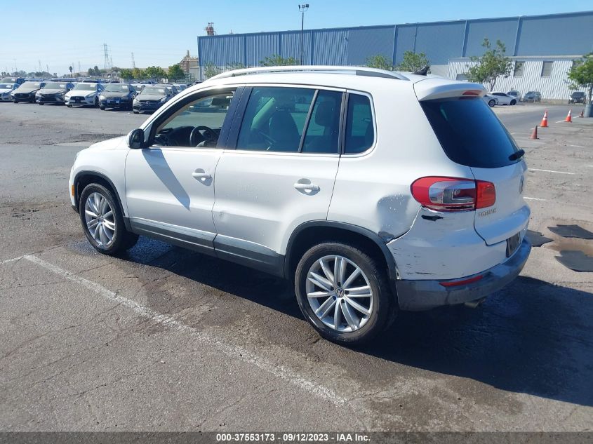 Photo 2 VIN: WVGAV3AX4DW584260 - VOLKSWAGEN TIGUAN 