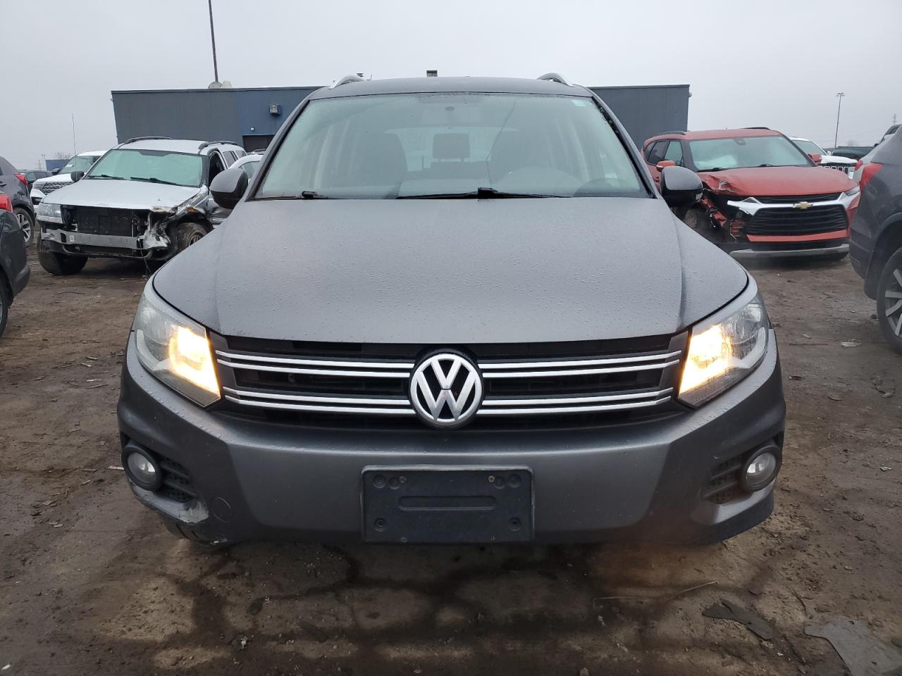 Photo 4 VIN: WVGAV3AX4DW586591 - VOLKSWAGEN TIGUAN 