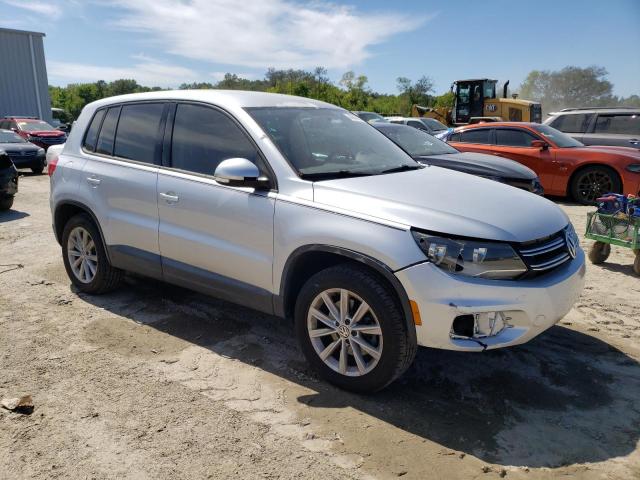 Photo 3 VIN: WVGAV3AX4EW567850 - VOLKSWAGEN TIGUAN 