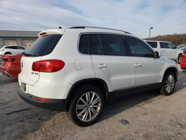 Photo 2 VIN: WVGAV3AX5EW565847 - VOLKSWAGEN TIGUAN 