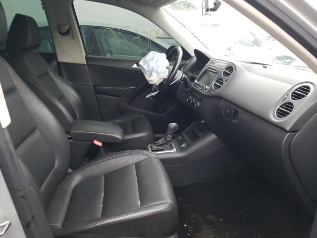 Photo 4 VIN: WVGAV3AX5EW581949 - VOLKSWAGEN TIGUAN S 