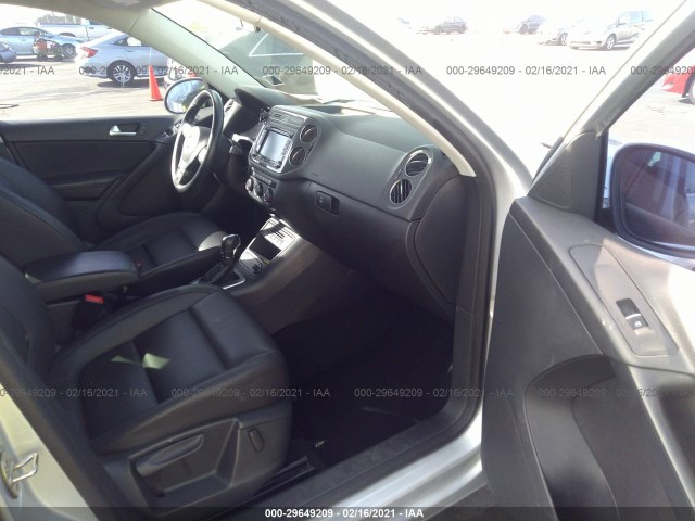 Photo 4 VIN: WVGAV3AX5EW592398 - VOLKSWAGEN TIGUAN 