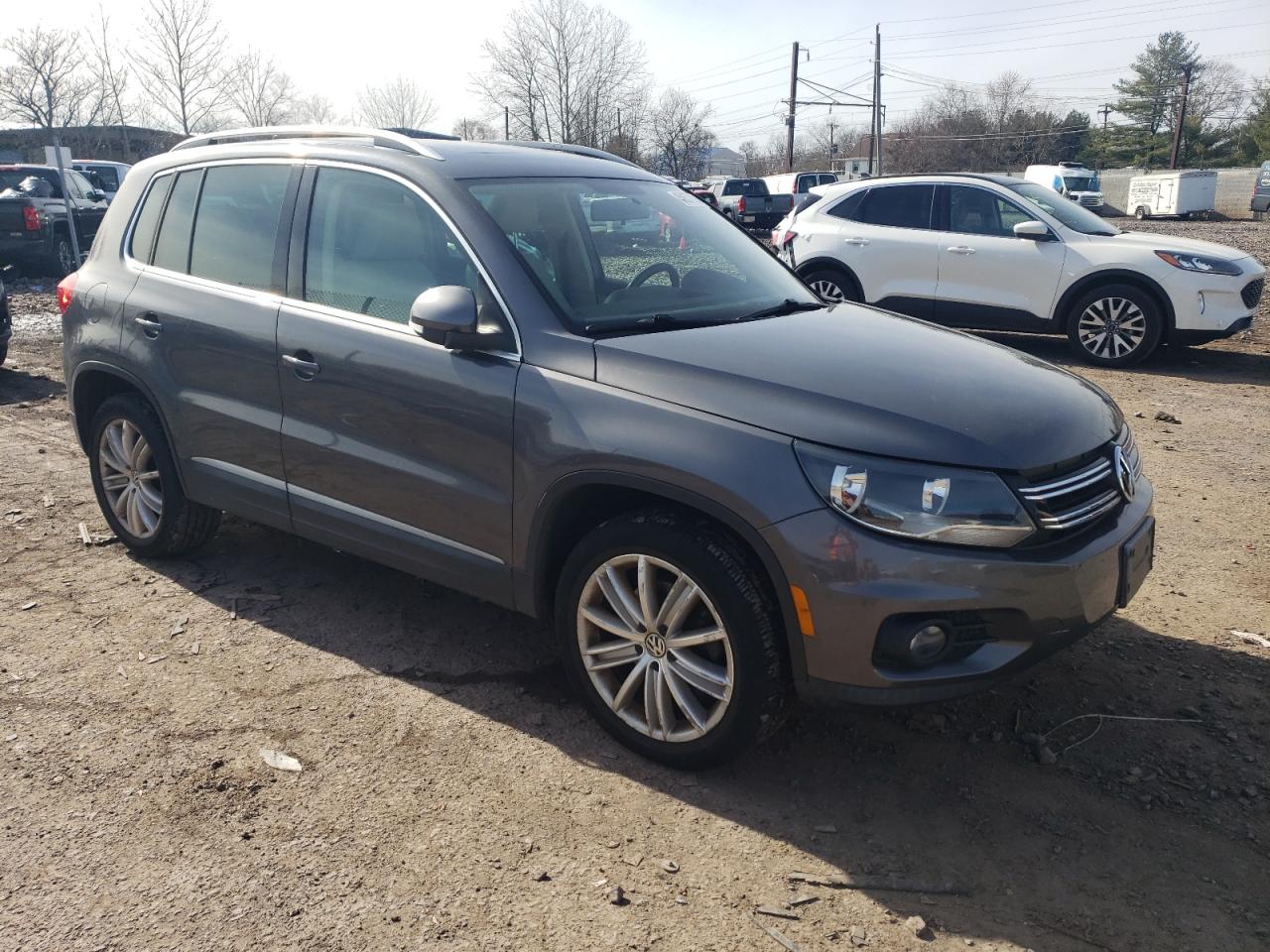 Photo 3 VIN: WVGAV3AX7DW594930 - VOLKSWAGEN TIGUAN 