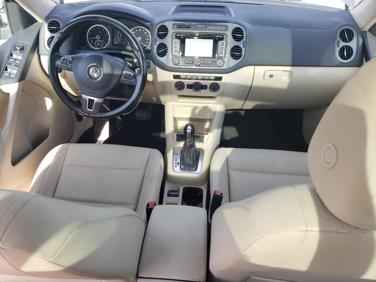 Photo 7 VIN: WVGAV3AX7DW594930 - VOLKSWAGEN TIGUAN 