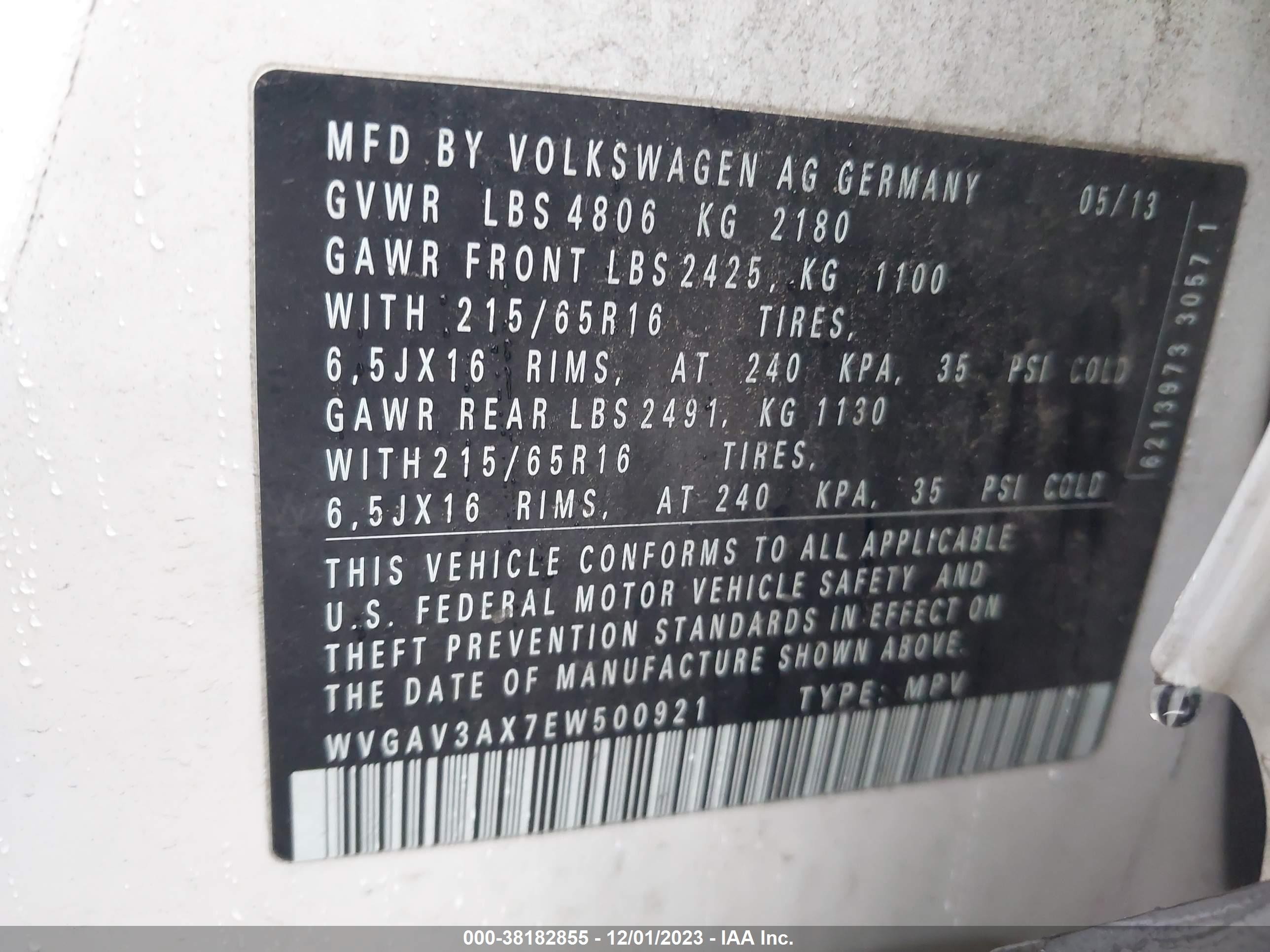 Photo 8 VIN: WVGAV3AX7EW500921 - VOLKSWAGEN TIGUAN 