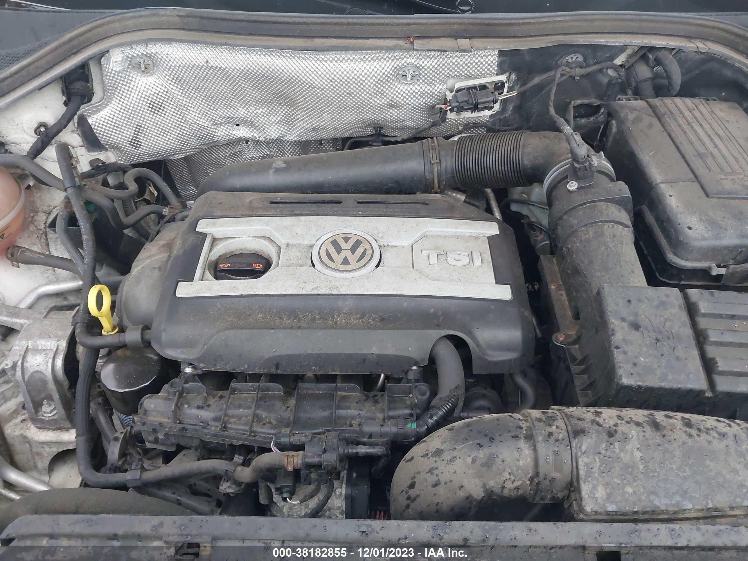 Photo 9 VIN: WVGAV3AX7EW500921 - VOLKSWAGEN TIGUAN 