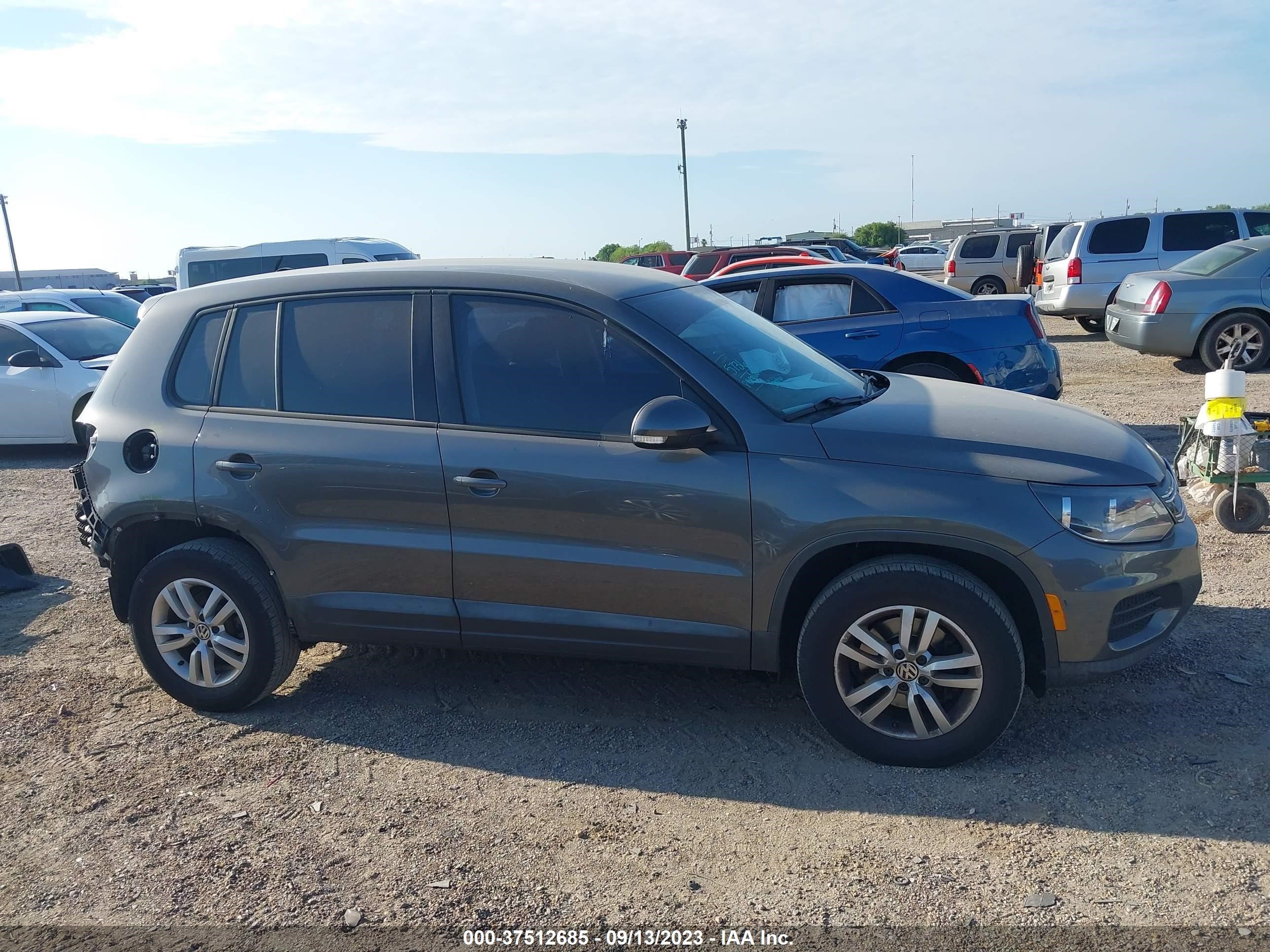 Photo 13 VIN: WVGAV3AX7EW550167 - VOLKSWAGEN TIGUAN 