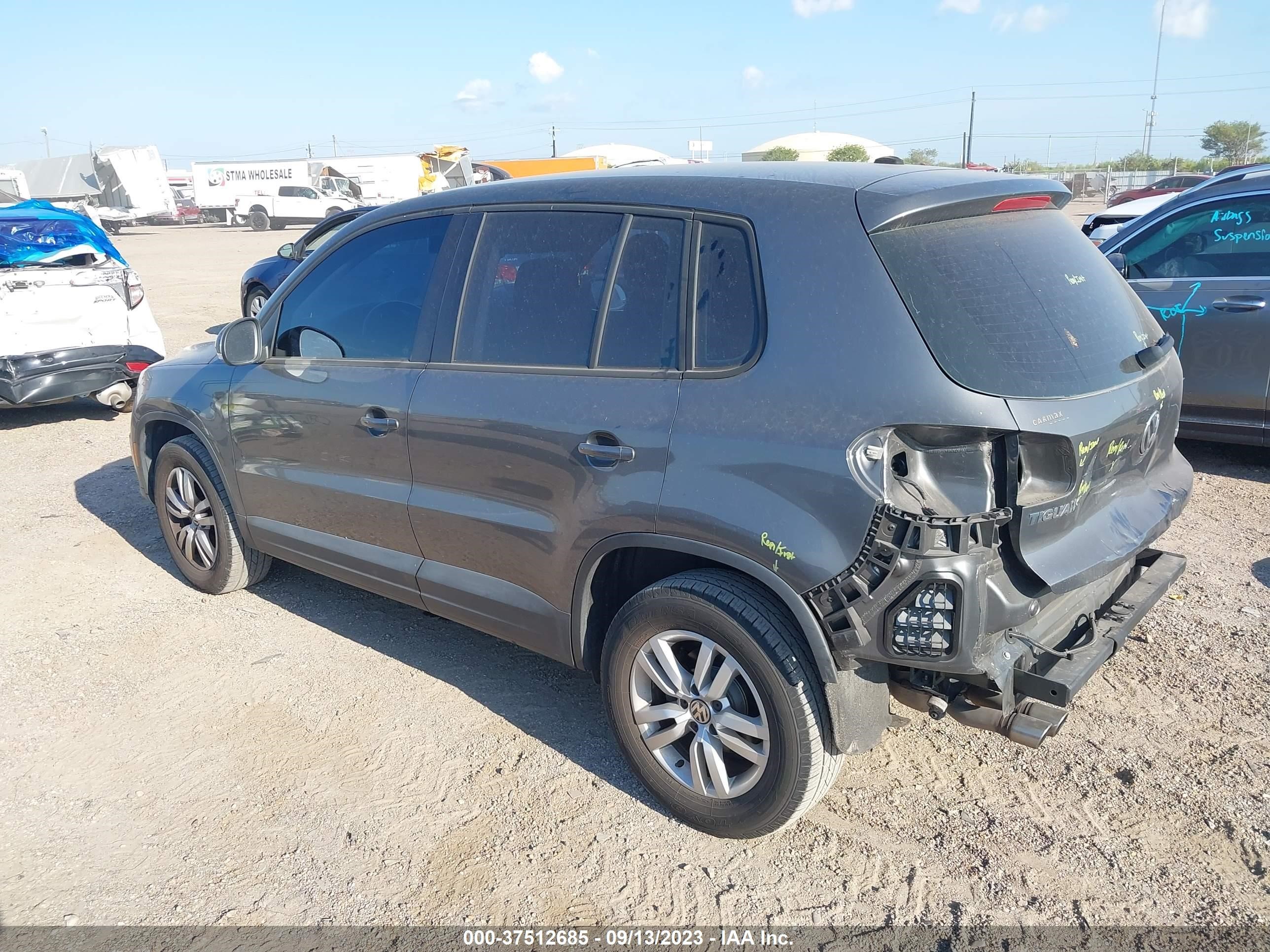 Photo 2 VIN: WVGAV3AX7EW550167 - VOLKSWAGEN TIGUAN 