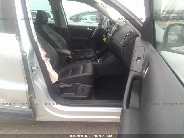 Photo 4 VIN: WVGAV3AX8DW583970 - VOLKSWAGEN TIGUAN 